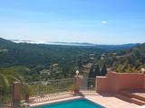 Vente  Maison de 260 m² à La Londe les Maures 930 000 euros