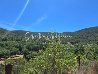 Vente  Terrain de 2009 m² à Solliès Toucas 249 000 euros