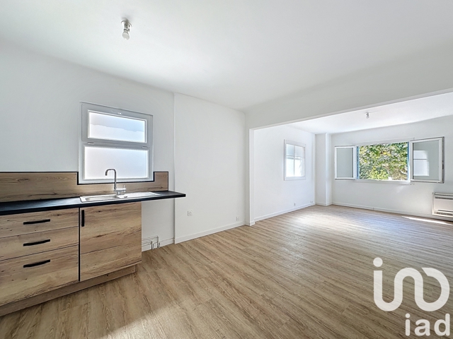 Vente  Appartement T4  de 80 m² au Luc 157 000 euros Réf: SFN-1814219