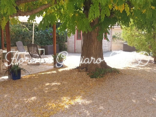 Vente  Maison de 90 m² à Sanary 499 000 euros Réf: SFN-1825679