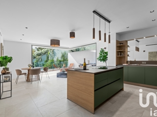 Vente  Appartement F3  de 139 m² à Les Adrets de l'Estérel 965 000 euros