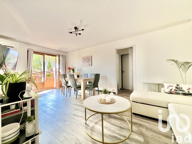 Vente  Appartement T2  de 47 m² à Fréjus 219 000 euros Réf: SFN-1826428