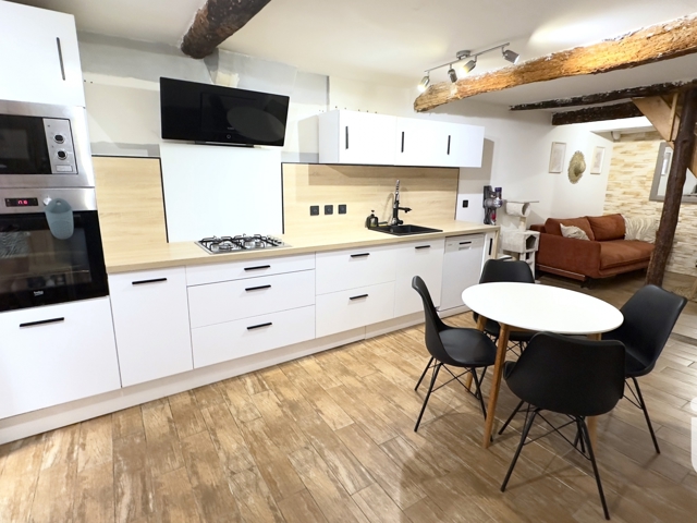 Vente  Maison de 98 m² à Pignans 165 000 euros Réf: SFN-1830355