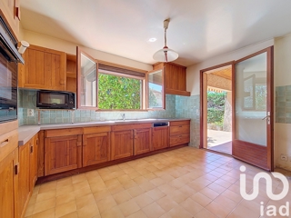 Vente  Maison de 123 m² à Six-Fours 595 000 euros