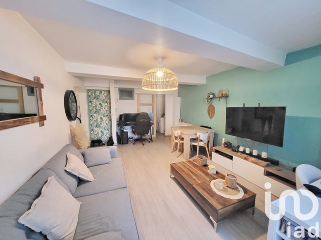 Vente  Appartement F2  de 49 m² à Solliès Pont 165 000 euros Réf: SFN-1828298