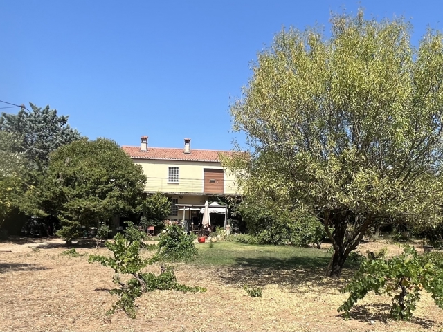 Vente  Maison de 172 m² à La Crau 990 000 euros Réf: SFN-1830959