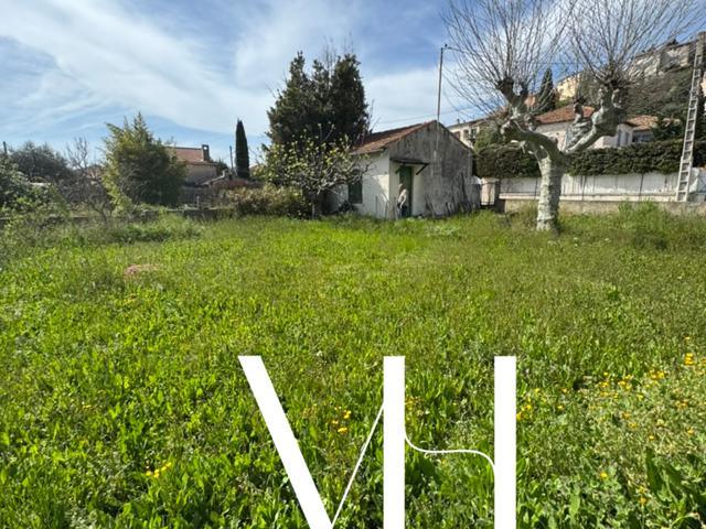 Vente  Terrain de 370 m² à La Garde 185 000 euros Réf: SFN-1832098