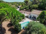 Vente  Maison de 210 m² à Roquebrune sur Argens 870 000 euros