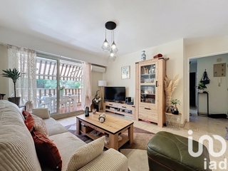 Vente  Appartement T2  de 42 m² à Saint Raphaël 210 000 euros Réf: SFN-1830233