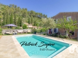 Vente  Maison de 139 m² à Solliès Toucas 485 000 euros