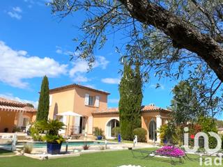 Vente  Maison de 205 m² à Saint Raphaël 949 000 euros