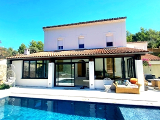 Vente  Maison de 323 m² à La Valette du Var 1 545 000 euros