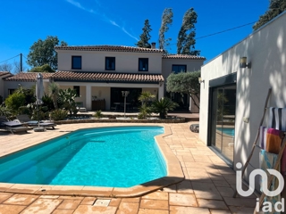 Vente  Maison de 188 m² à Saint Cyr Sur Mer 897 000 euros