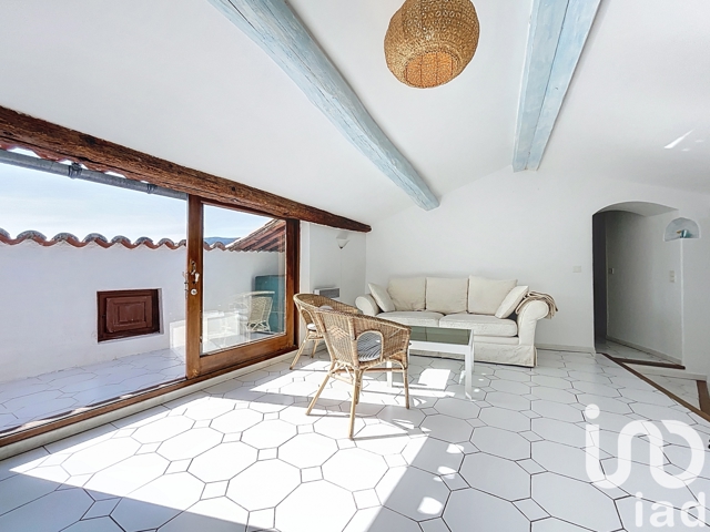 Vente  Appartement F3  de 74 m² à Fayence 150 000 euros Réf: SFN-1842890