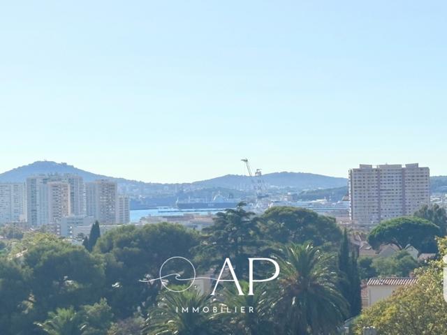 Vente  Appartement T4  de 85 m² à Toulon 298 000 euros Réf: SFN-1845363
