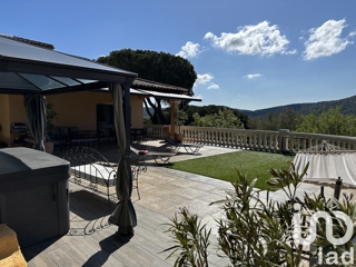 Vente  Maison de 235 m² à Cogolin 1 080 000 euros