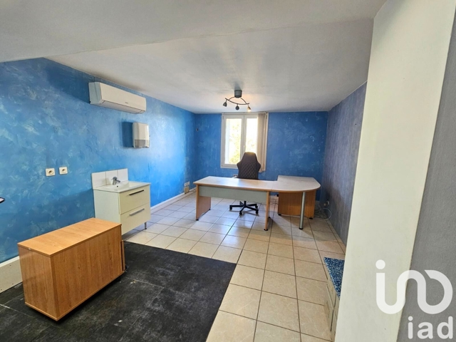 Vente  Appartement T3  de 52 m² à Pierrefeu du Var 122 000 euros Réf: SFN-1844875