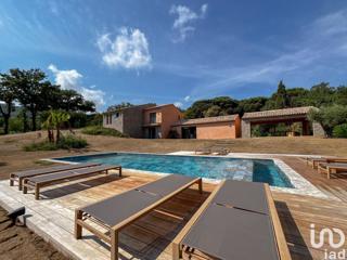 Vente  Maison de 190 m² à Ramatuelle 5 300 000 euros Réf: SFN-1823130