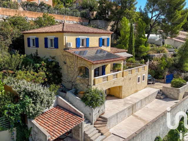 Vente  Maison de 156 m² à Toulon 870 000 euros Réf: SFN-1828144