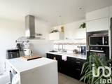 Vente  Appartement T2  de 56 m² à Hyères 179 000 euros