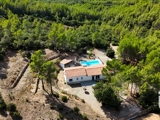 Vente  Maison de 116 m² à Taradeau 577 000 euros