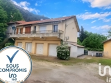 Vente  Appartement T2  de 47 m² à Méounes lès Montrieux 249 000 euros