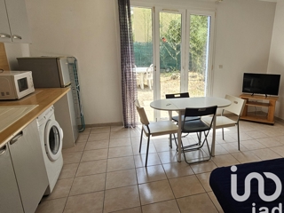 Vente  Studio de 23 m² à Rougiers 119 900 euros