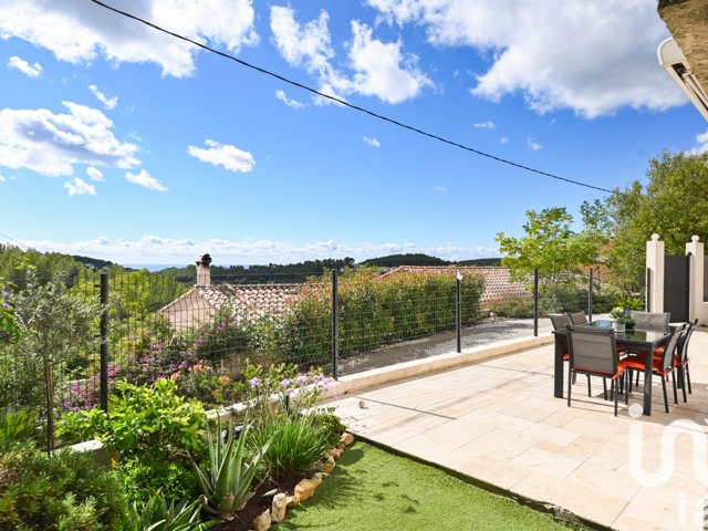 Vente  Maison de 75 m² à Bandol 439 000 euros Réf: SFN-1850619