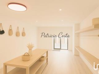 Vente  Local commercial de 60 m² à Saint Raphaël 77 000 euros