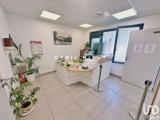 Vente  Local commercial de 55 m² à Toulon 149 000 euros