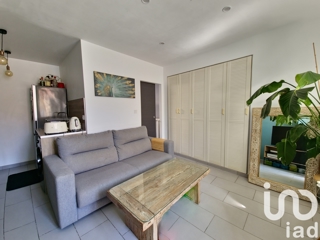 Vente  Appartement T2  de 35 m² à Solliès Pont 134 000 euros