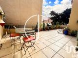 Vente  Appartement F3  de 65 m² à Hyères 295 000 euros
