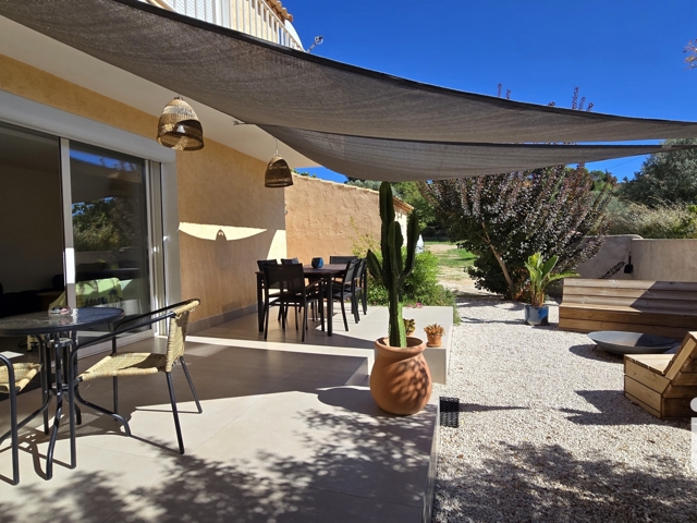 Vente  Maison de 121 m² à Sanary 749 000 euros Réf: SFN-1859016