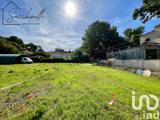 Vente  Terrain de 585 m² à Six-Fours 360 000 euros