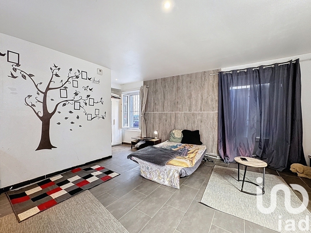 Vente  Studio de 28 m² à Toulon 86 000 euros Réf: SFN-1860467