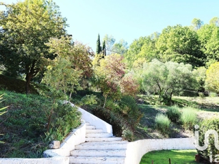 Vente  Maison de 163 m² à Méounes lès Montrieux 499 000 euros