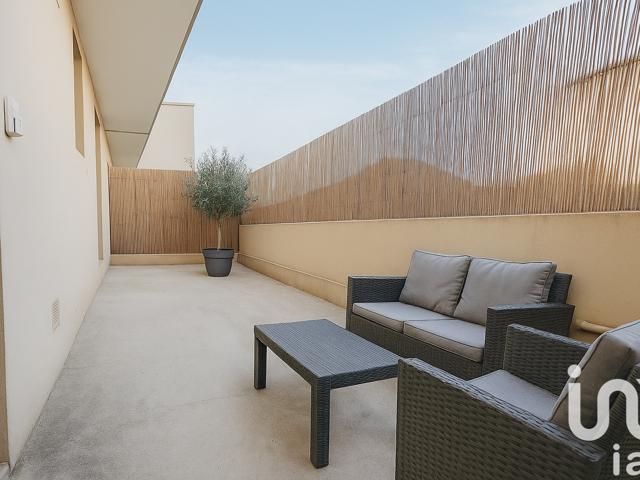 Vente  Appartement T3  de 60 m² à Toulon 200 000 euros Réf: SFN-1859220