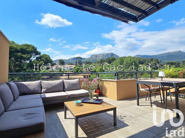 Vente  Appartement T4  de 106 m² à Toulon 375 000 euros Réf: SFN-1864241