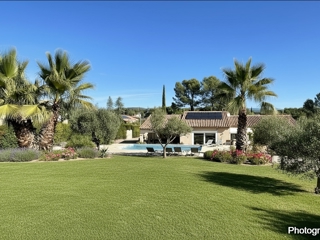 Vente  Maison de 150 m² à Lorgues 630 000 euros