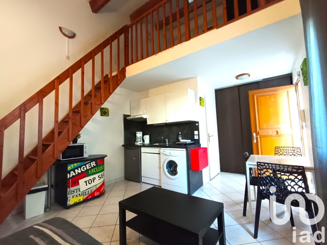 Vente  Appartement F2  de 30 m² à La Seyne 120 500 euros Réf: SFN-1724178