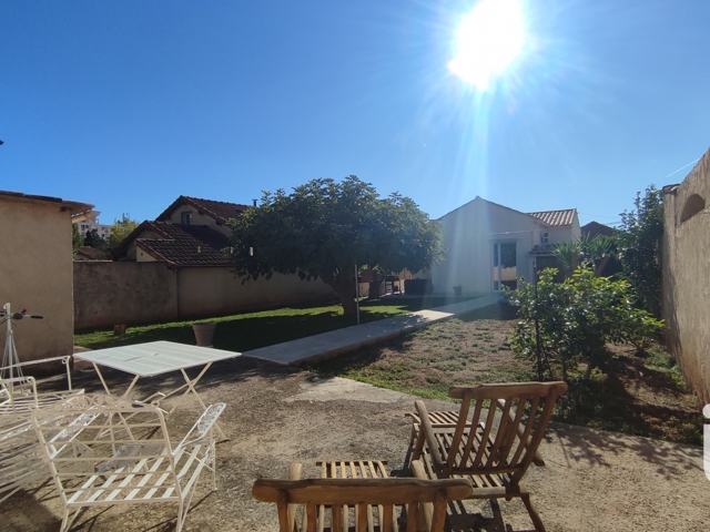 Vente  Maison de 67 m² à Toulon 405 000 euros Réf: SFN-1860096