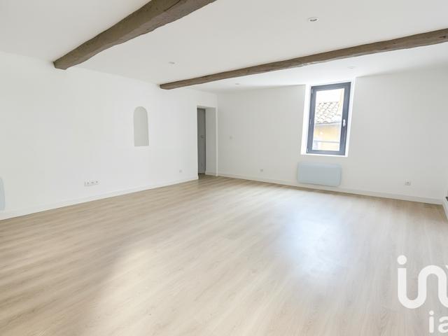 Vente  Appartement T3  de 79 m² à Brignoles 125 000 euros Réf: SFN-1867554