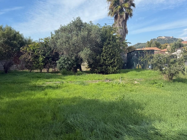 Vente  Terrain de 506 m² à Six-Fours 310 000 euros Réf: SFN-1869557