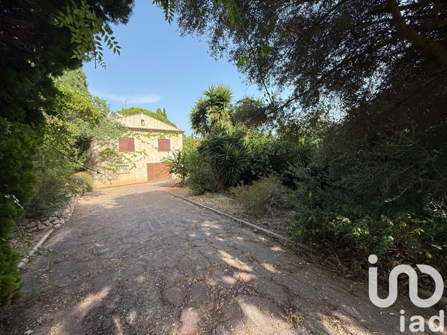 Vente  Maison de 150 m² à Carqueiranne 1 560 000 euros Réf: SFN-1769442