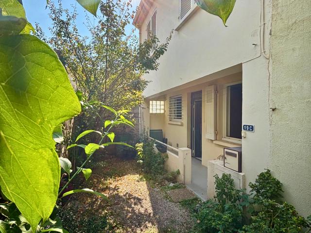 Vente  Maison de 62 m² à Toulon 182 000 euros Réf: SFN-1860448
