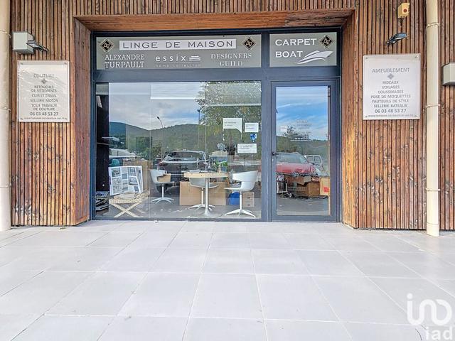 Vente  Local commercial de 49 m² à Sainte Maxime 9 900 euros Réf: SFN-1866459