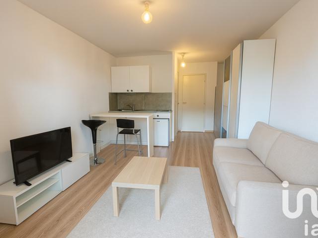 Vente  Studio de 22 m² à Sanary 140 000 euros Réf: SFN-1797134