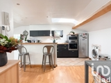 Vente  Appartement T3  de 125 m² à Hyères 215 000 euros