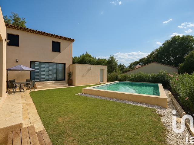 Vente  Maison de 155 m² à Draguignan 492 000 euros Réf: SFN-1828048