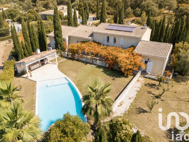 Vente  Maison de 268 m² à Solliès Pont 1 146 000 euros Réf: SFN-1773134